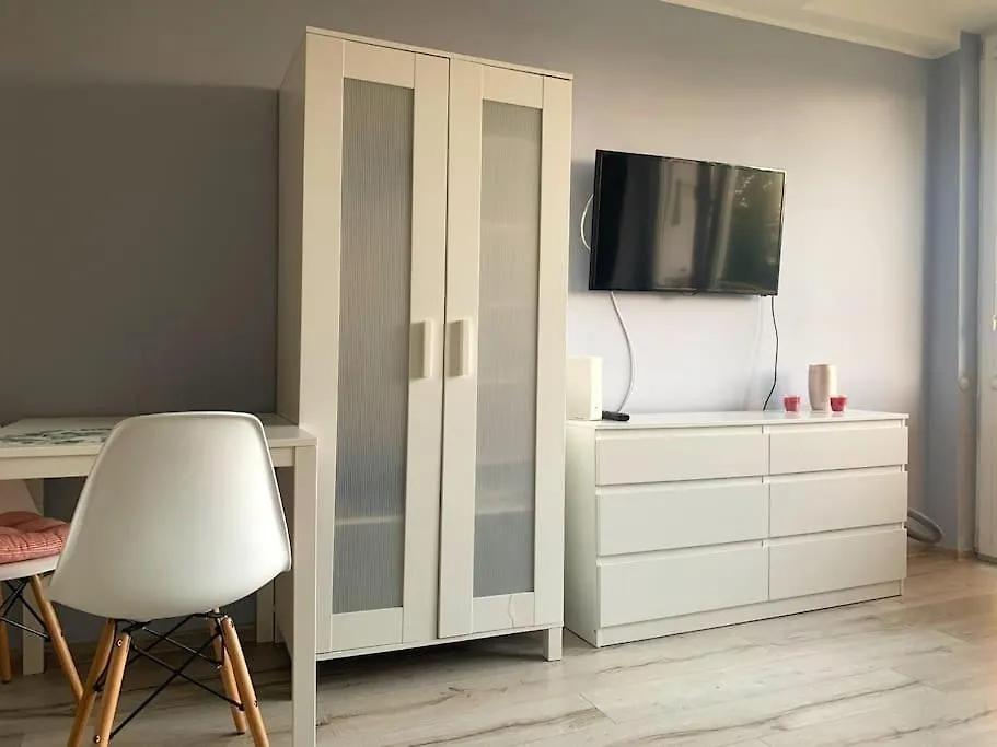 Cosy 2 Rooms Apartment - Close To The Beach! Przymorze Gdansk Polonya